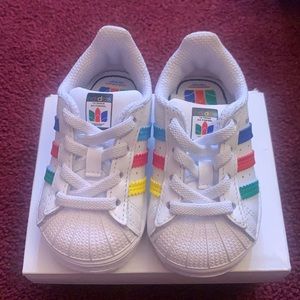 Hi, Welcome to Promyses Closet!!!